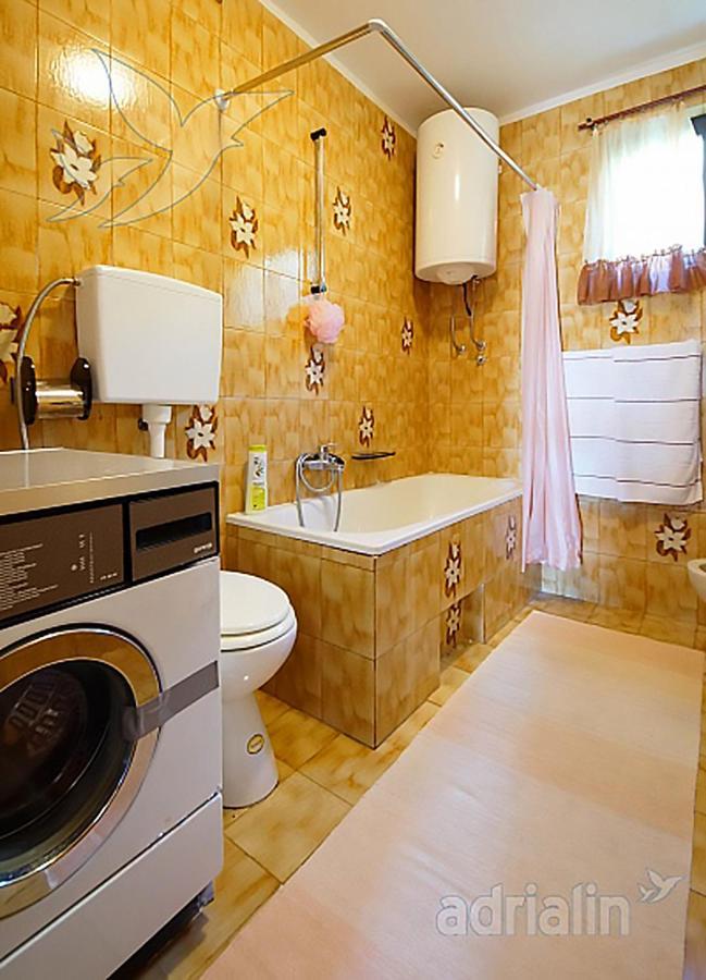 Simper Apartment Dramalj Luaran gambar